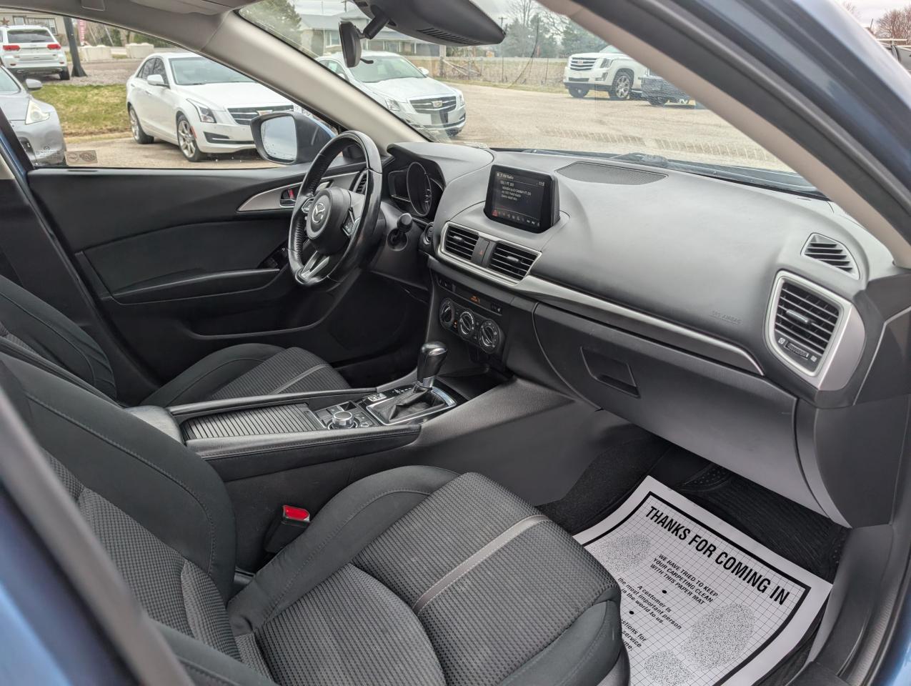 2018 Mazda MAZDA3  - Photo #23