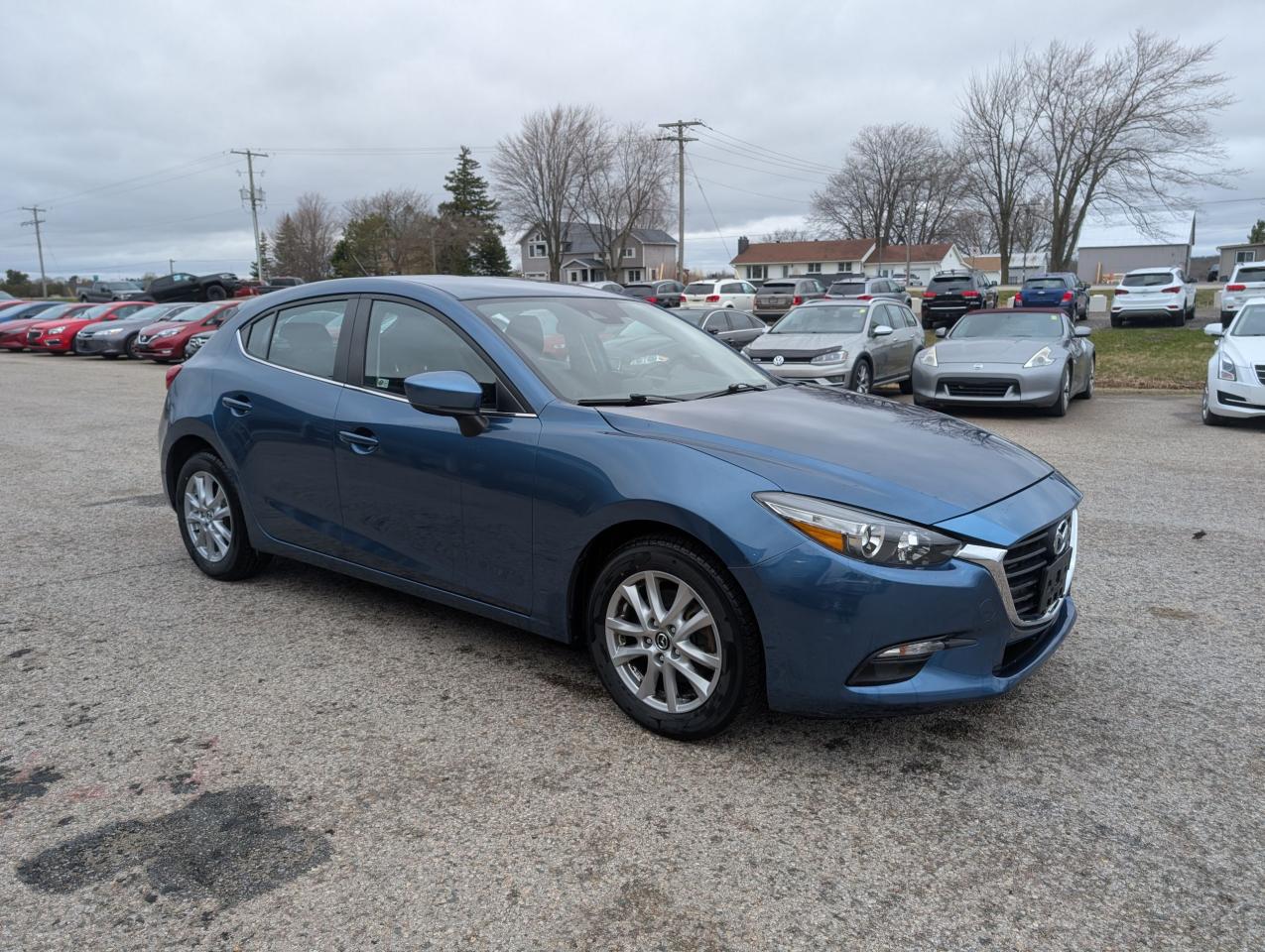 2018 Mazda MAZDA3  - Photo #7