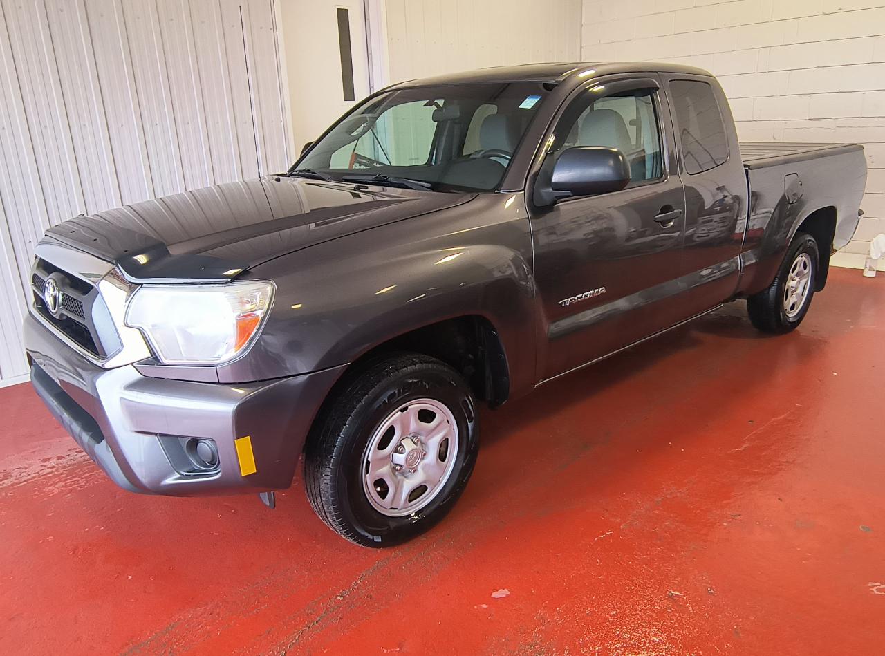 Used 2015 Toyota Tacoma SR 5 for sale in Pembroke, ON