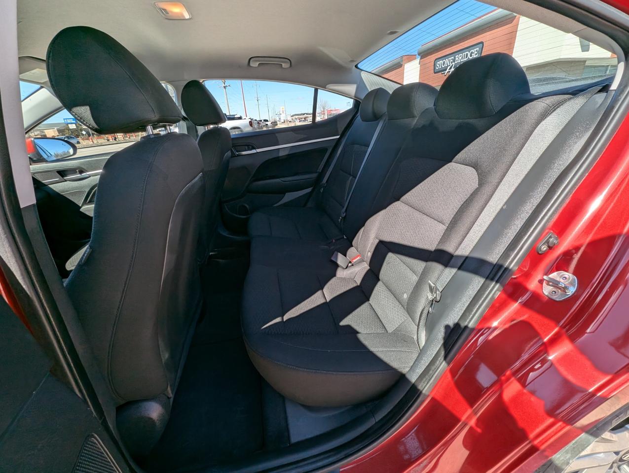 2019 Hyundai Elantra Preferred | No Accidents | Apple CarPlay - Photo #13