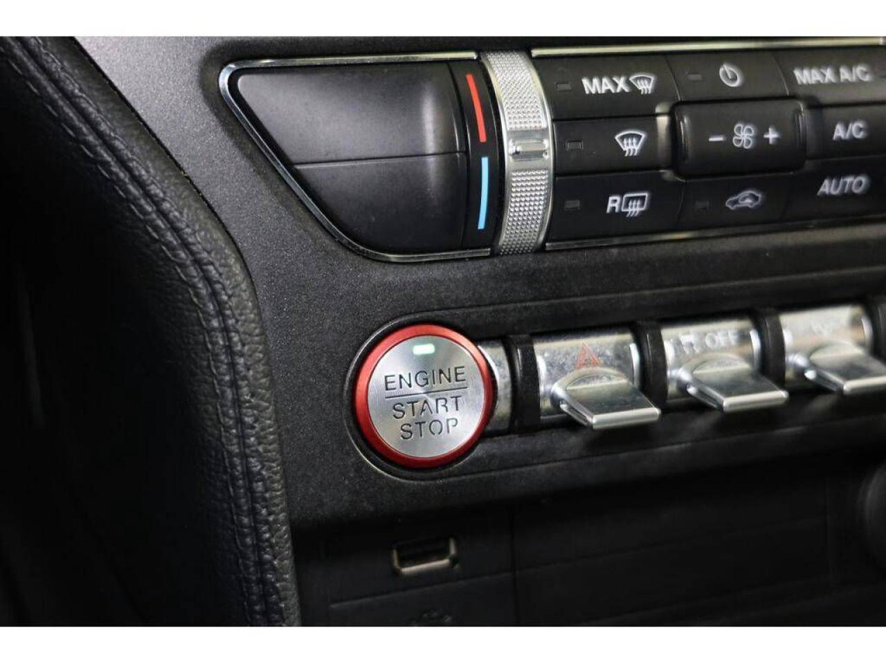 2018 Ford Mustang EcoBoost M/T - NO ACCIDENT|CAMERA|PUSH START - Photo #7