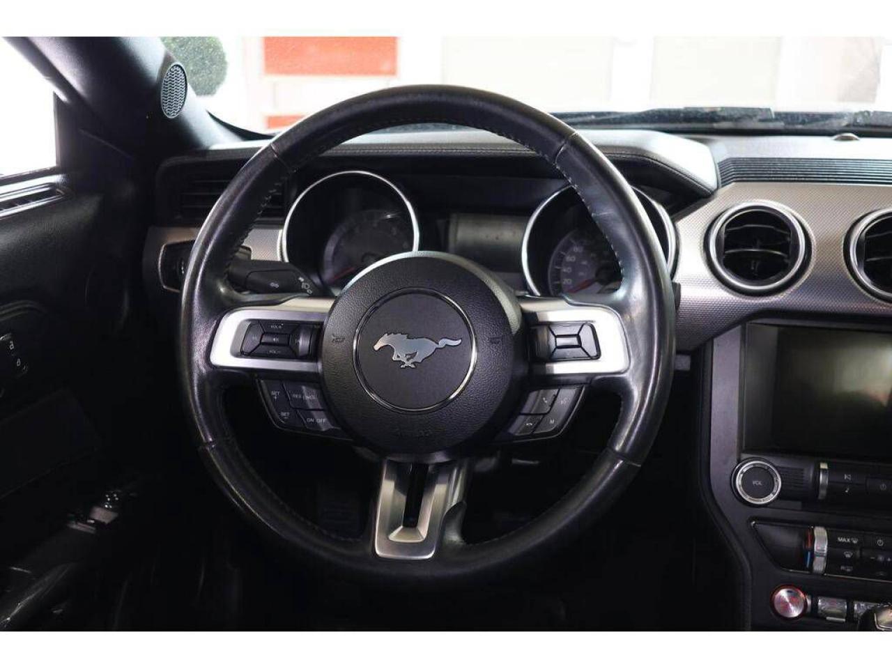 2018 Ford Mustang EcoBoost M/T - NO ACCIDENT|CAMERA|PUSH START - Photo #21