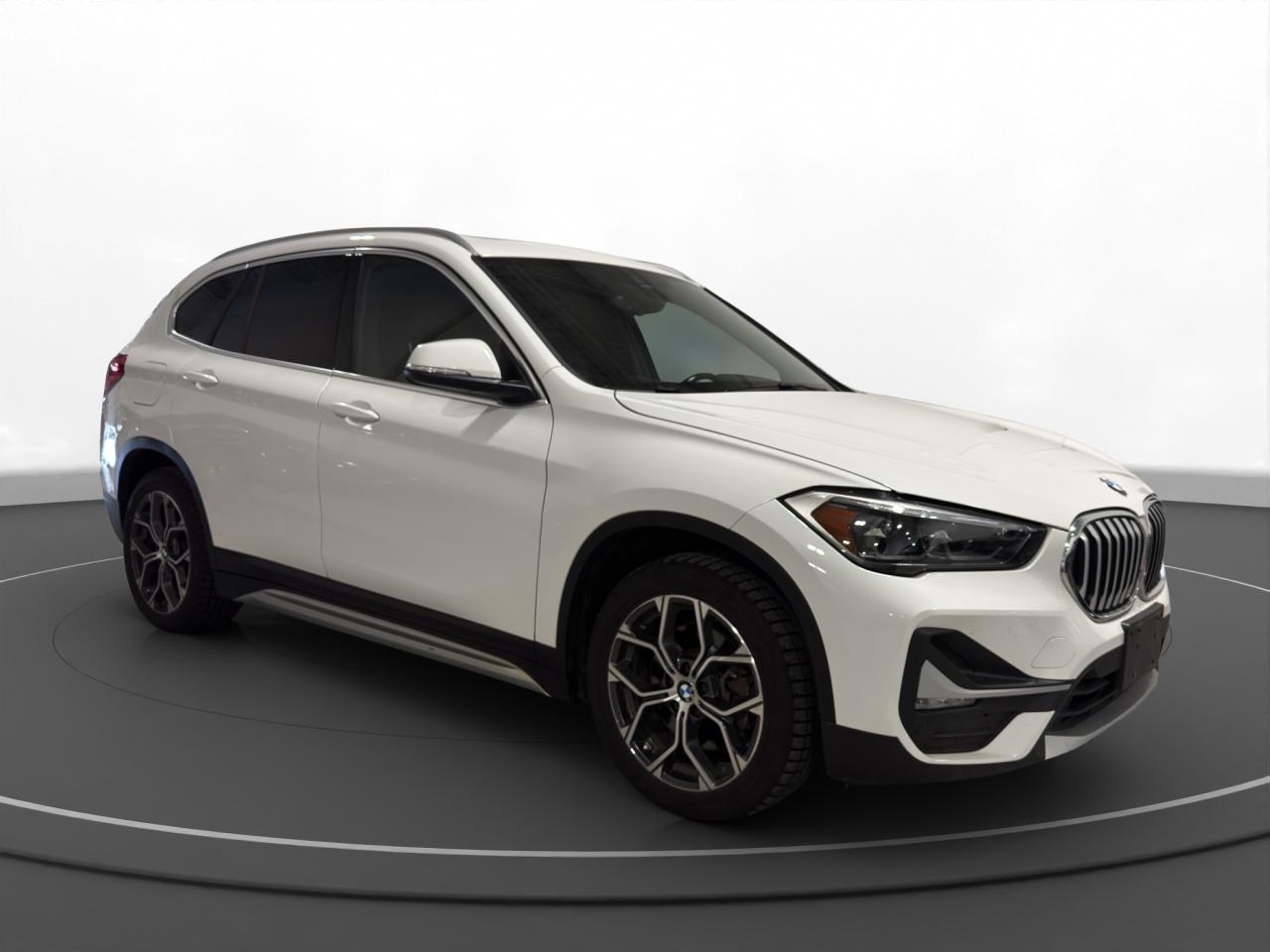 2020 BMW X1 xDrive28i - Photo #3