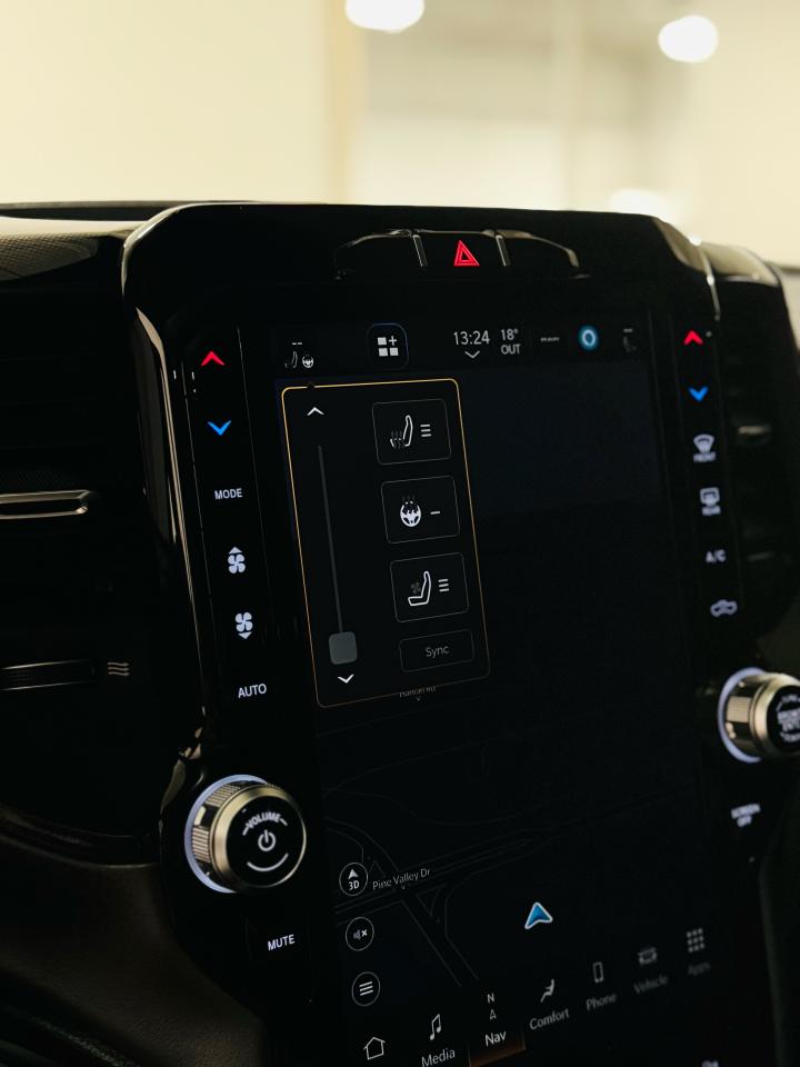 2022 RAM 1500 SPORT Crew Cab SB 4WD - Photo #18