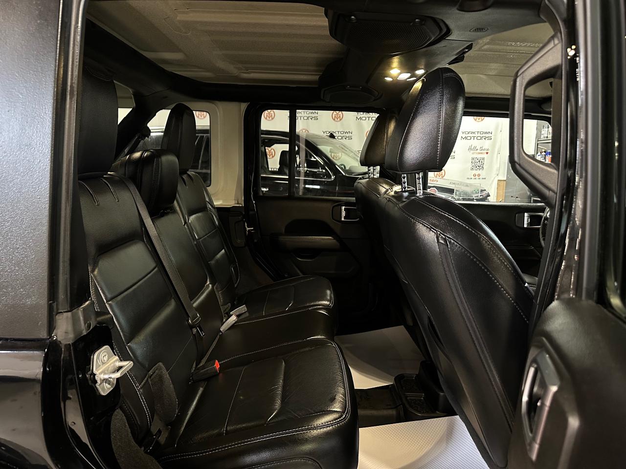 2019 Jeep Wrangler Sahara 4X4 UNLIMITED | LEATHER | BACK UP CAM - Photo #12