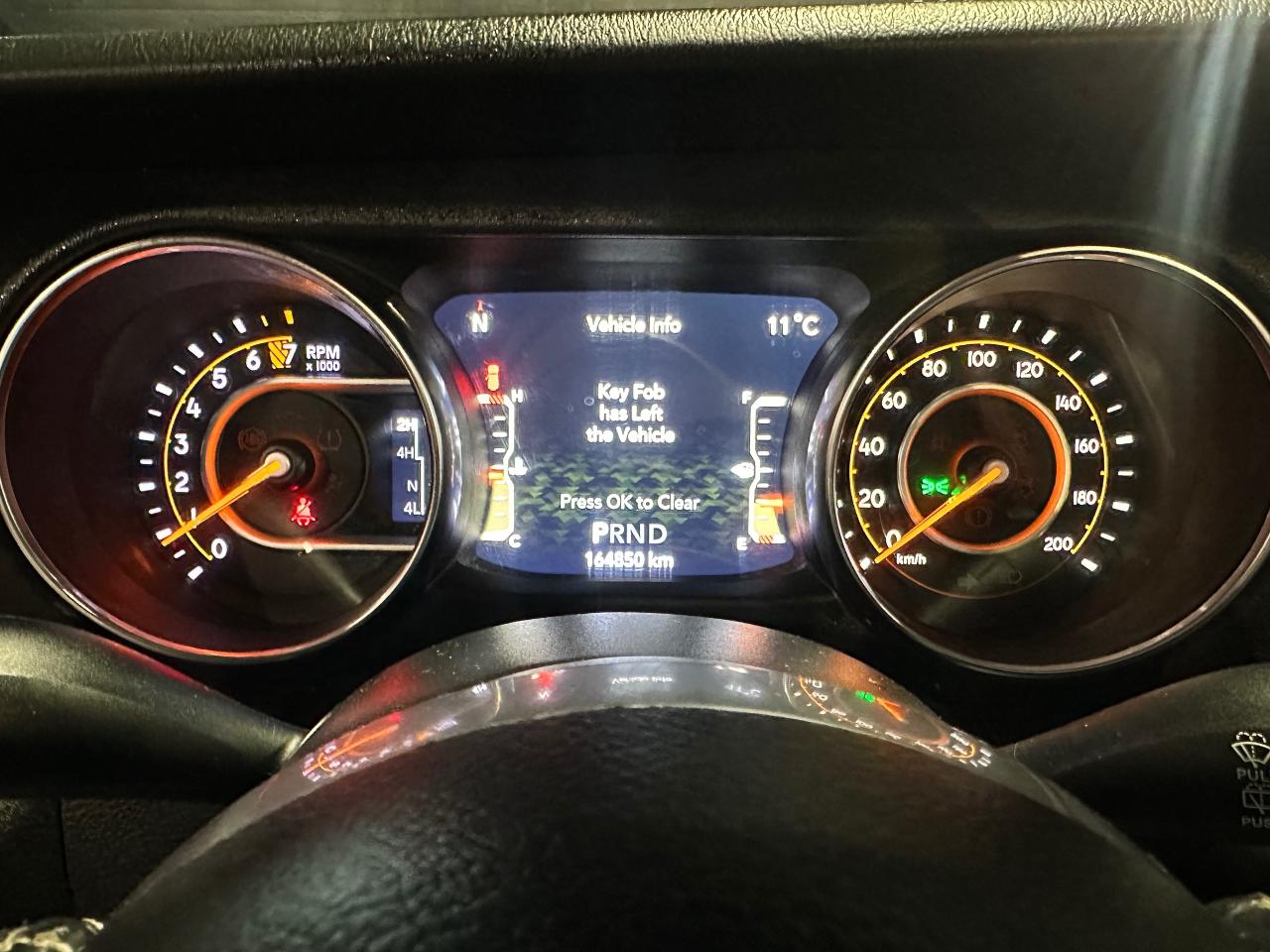 2019 Jeep Wrangler Sahara 4X4 UNLIMITED | LEATHER | BACK UP CAM - Photo #31