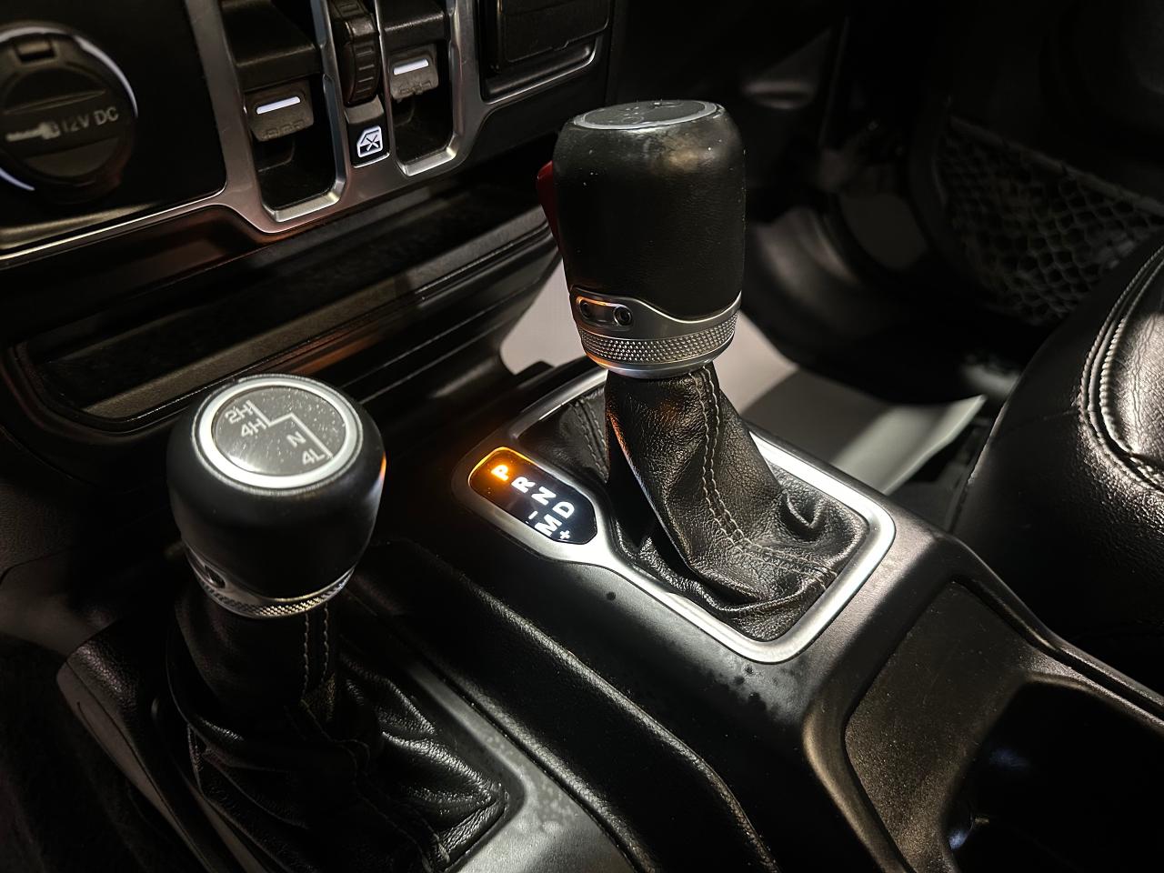 2019 Jeep Wrangler Sahara 4X4 UNLIMITED | LEATHER | BACK UP CAM - Photo #29