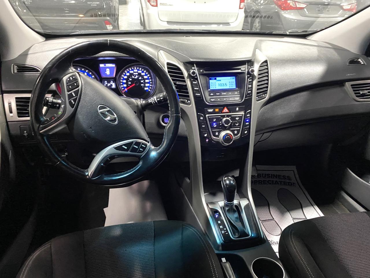 2016 Hyundai Elantra GT GLS - Photo #12