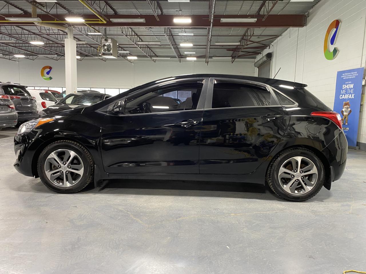 2016 Hyundai Elantra GT GLS - Photo #2