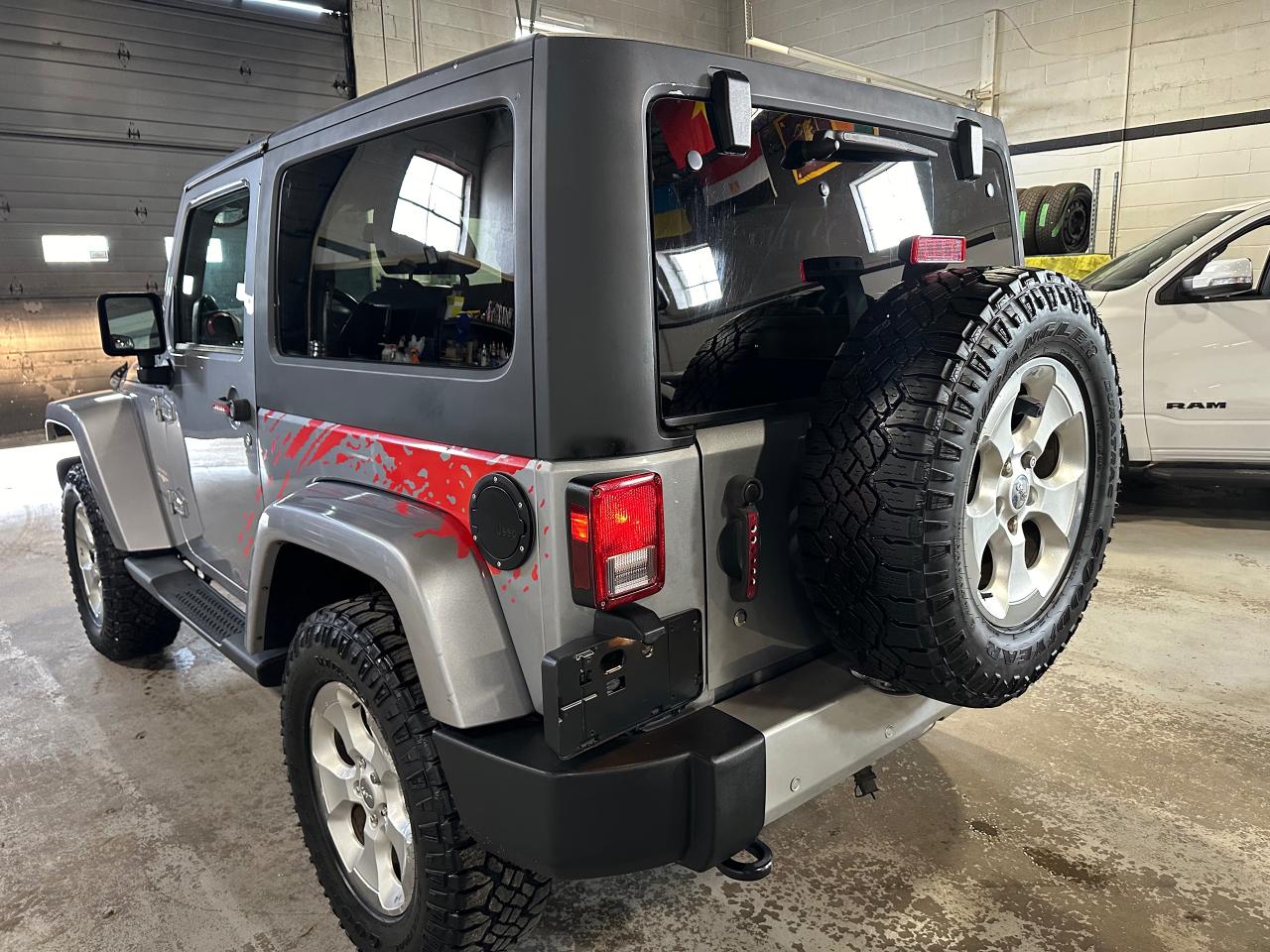 2014 Jeep Wrangler SAHARA | 2 DR | LEATHER HEATED SEATS - Photo #19