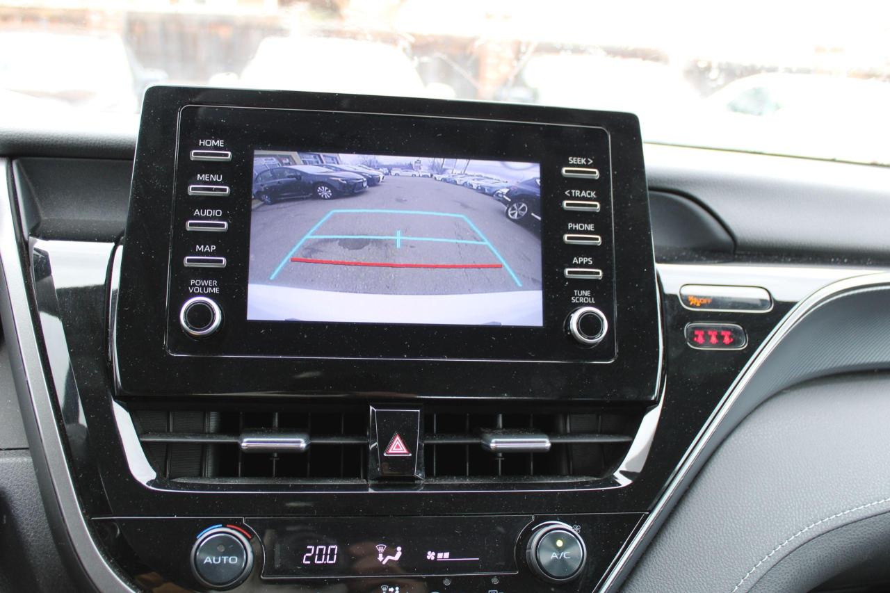 2022 Toyota Camry SE Auto - Photo #10