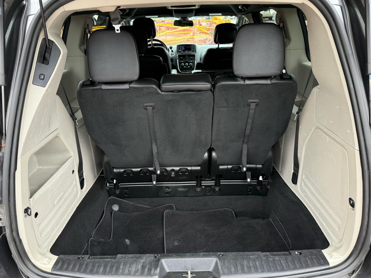 2018 Dodge Grand Caravan SXT Premium Plus DVD|BACKUP|POWER DOORS - Photo #16
