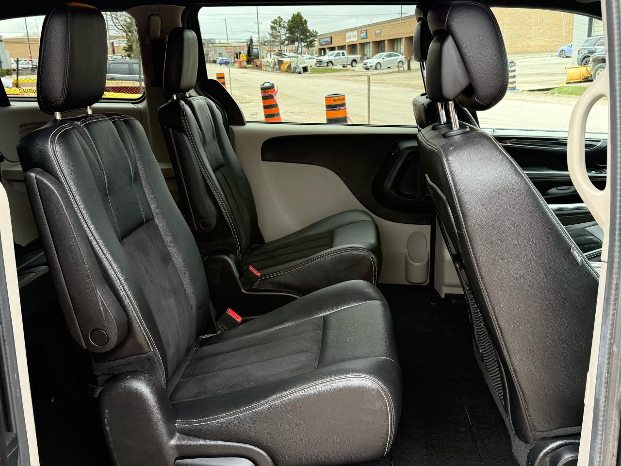 2018 Dodge Grand Caravan SXT Premium Plus DVD|BACKUP|POWER DOORS - Photo #12