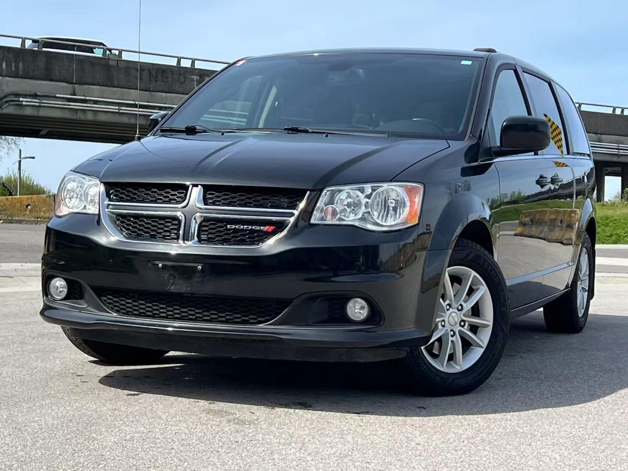 Used 2019 Dodge Grand Caravan SXT Premium Plus/ NO ACCIDENT/ REAR ENTERTAINMENT for sale in Richmond, BC