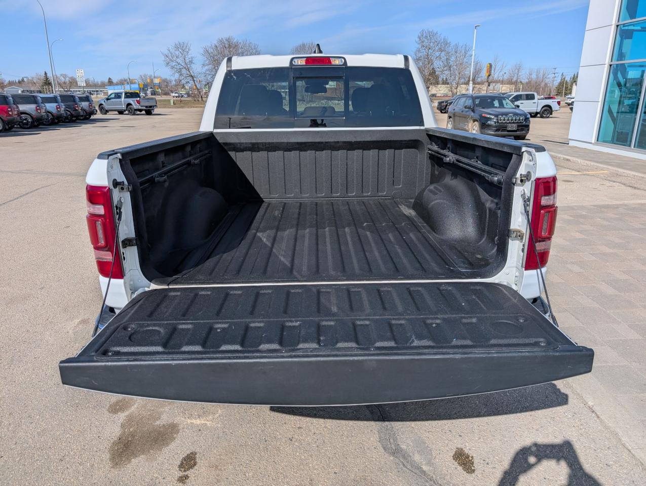 2019 RAM 1500 Big Horn Photo5