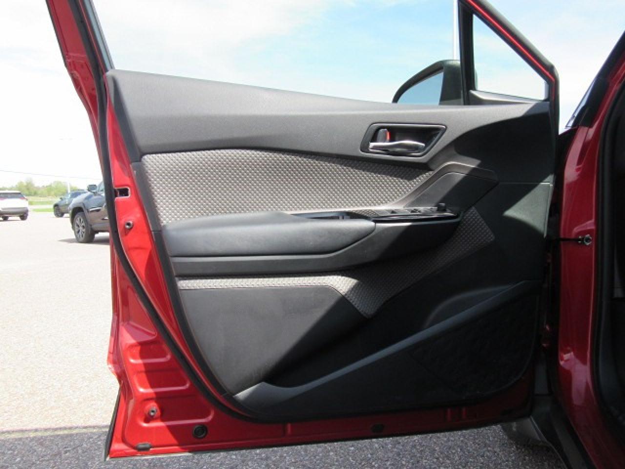 2021 Toyota C-HR Limited Photo