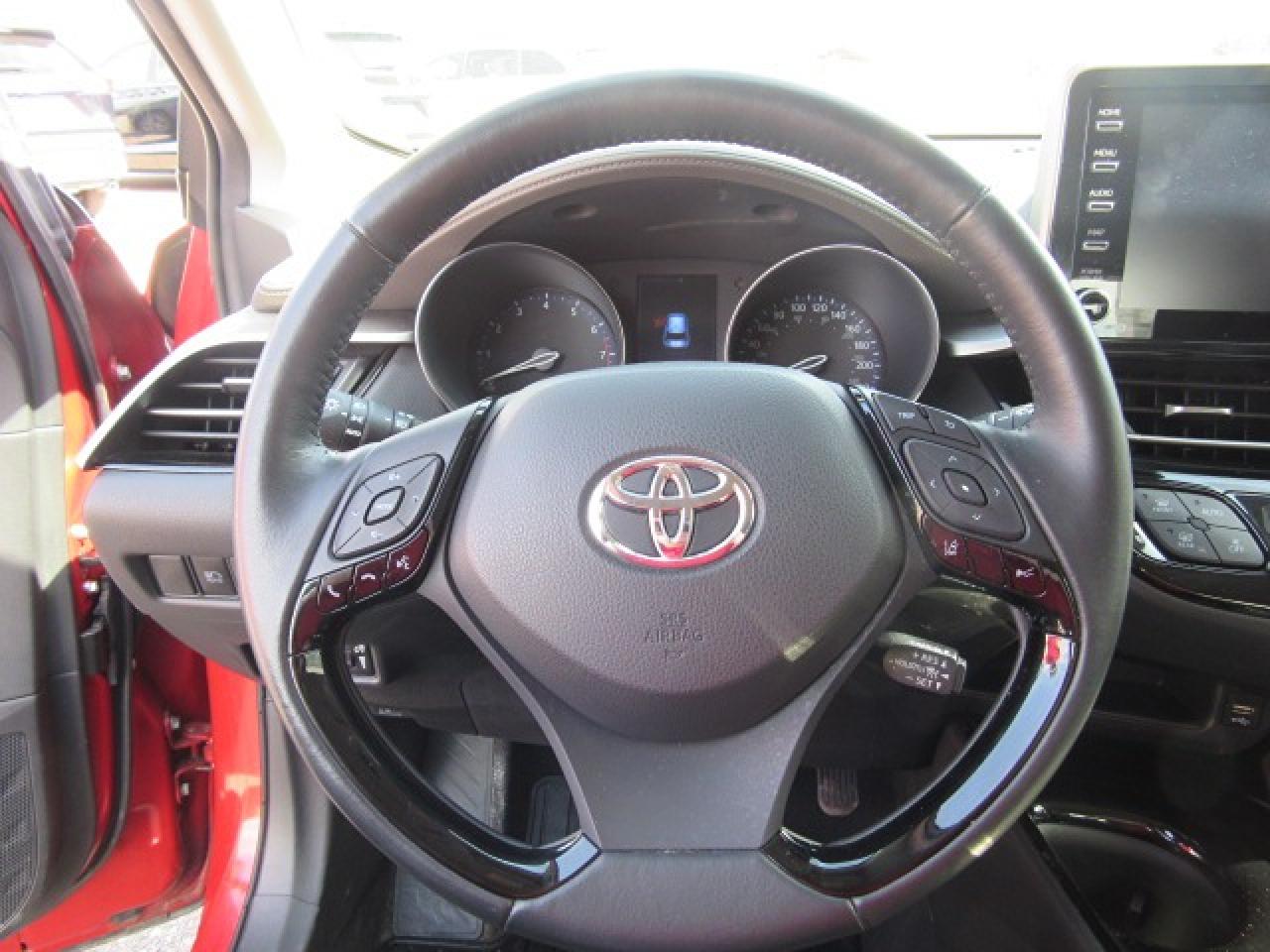2021 Toyota C-HR Limited Photo