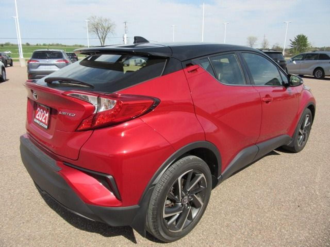 2021 Toyota C-HR Limited - Photo #7
