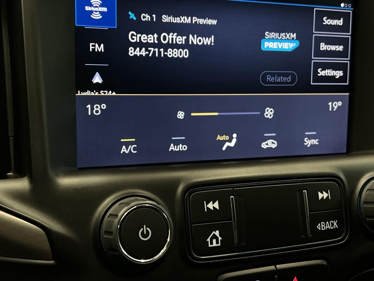 2022 GMC Terrain AT4 AWD|LEATHER |PANO ROOF |BOSE |HEAD-UP DISPLAY Photo