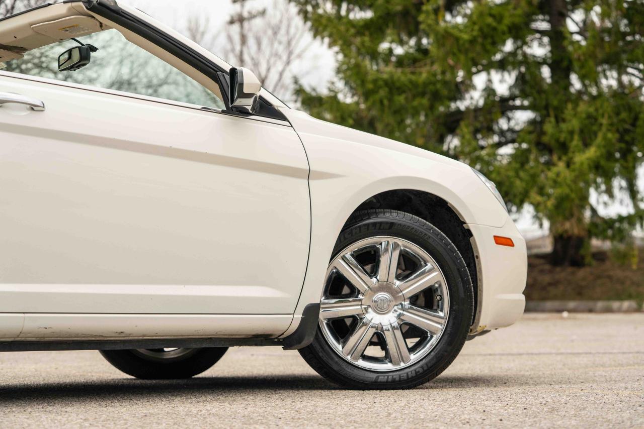 2010 Chrysler Sebring Limited Convertible - Photo #11