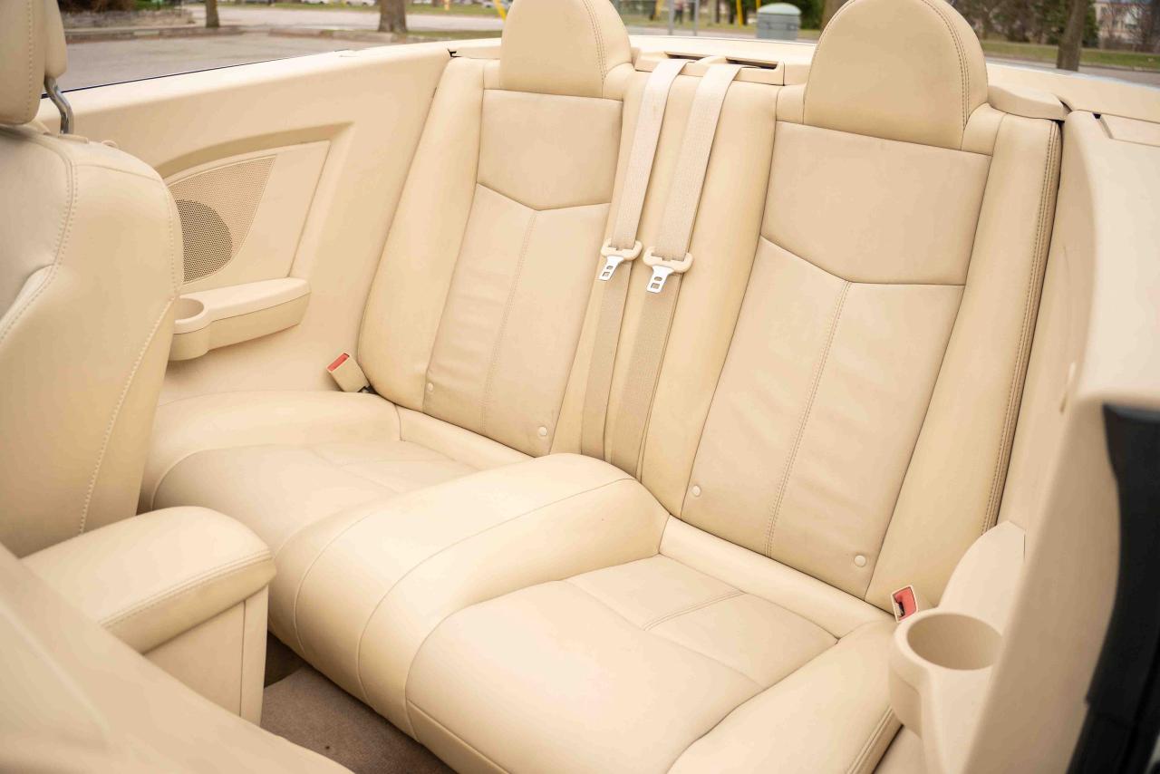 2010 Chrysler Sebring Limited Convertible - Photo #52