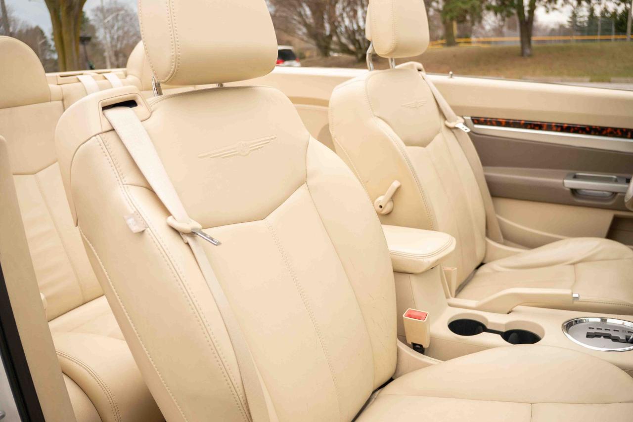 2010 Chrysler Sebring Limited Convertible - Photo #60