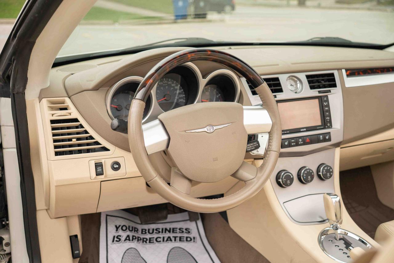 2010 Chrysler Sebring Limited Convertible - Photo #30