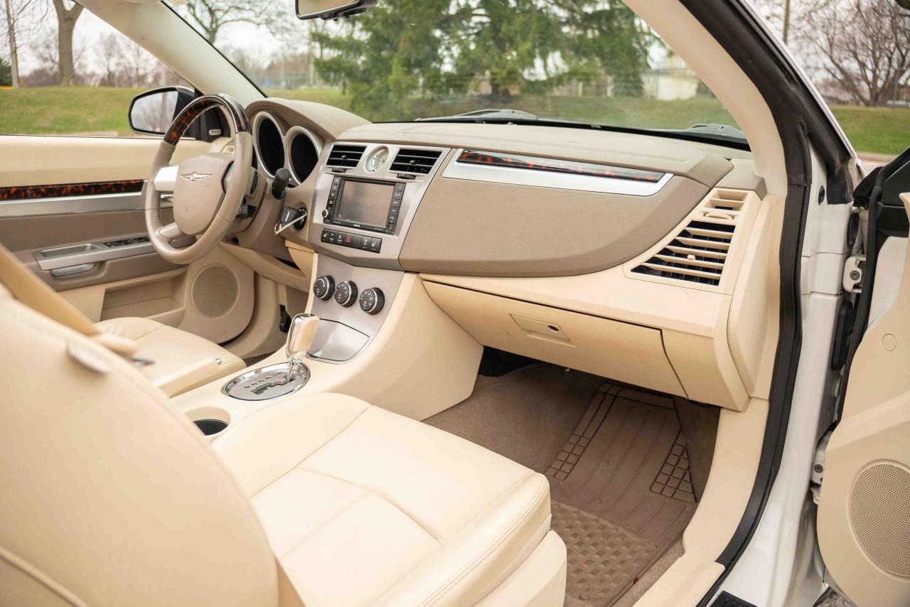 2010 Chrysler Sebring Limited Convertible - Photo #58