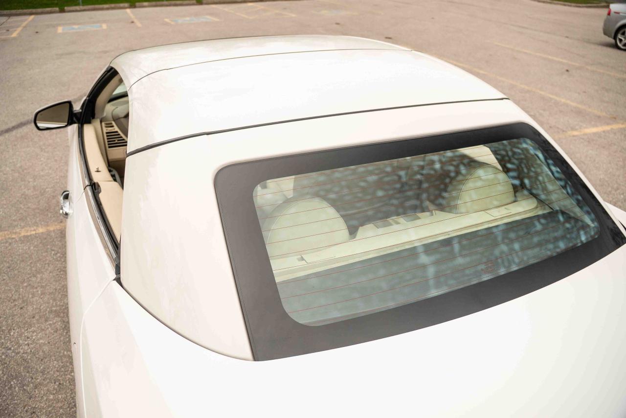 2010 Chrysler Sebring Limited Convertible - Photo #19