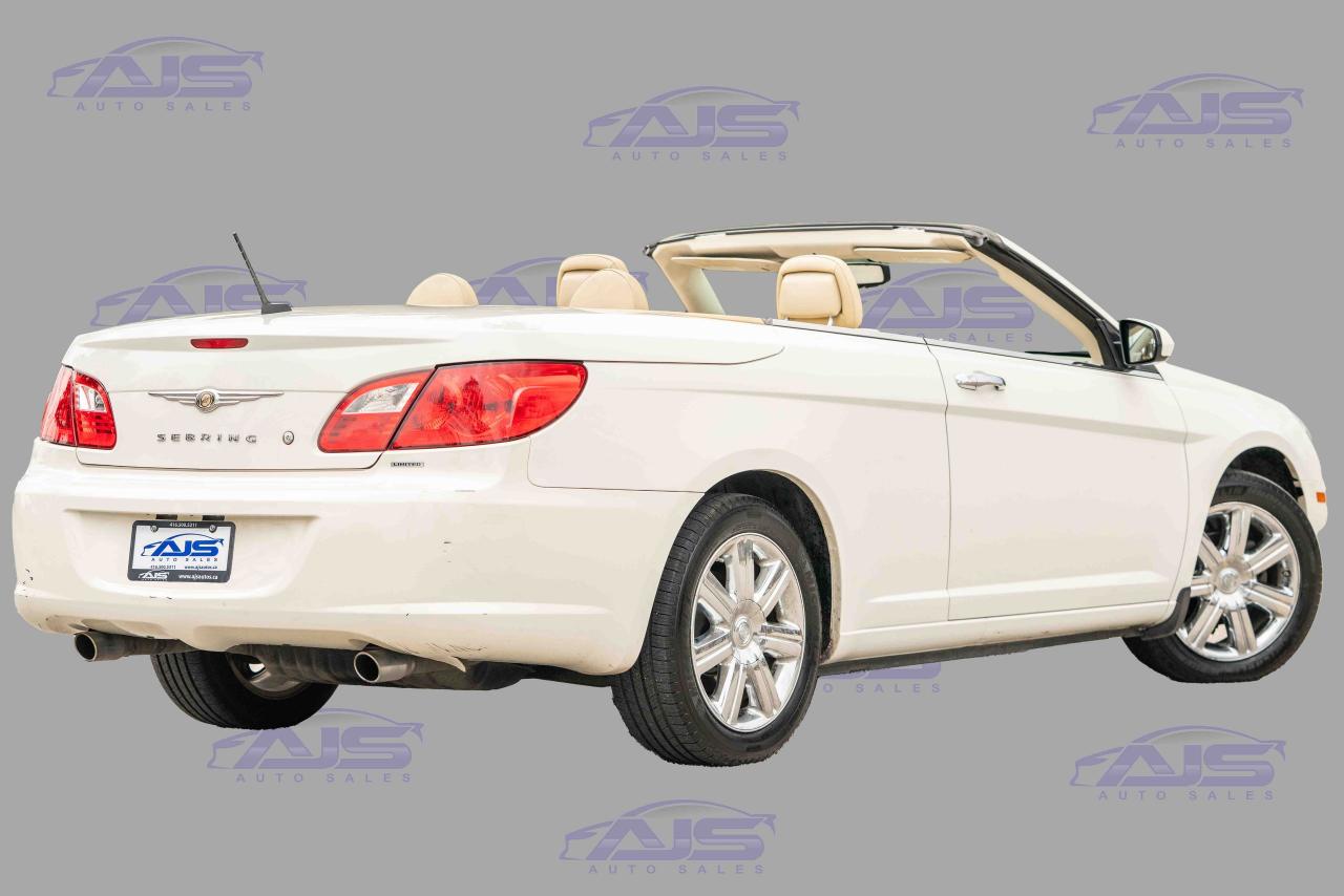 2010 Chrysler Sebring Limited Convertible - Photo #4