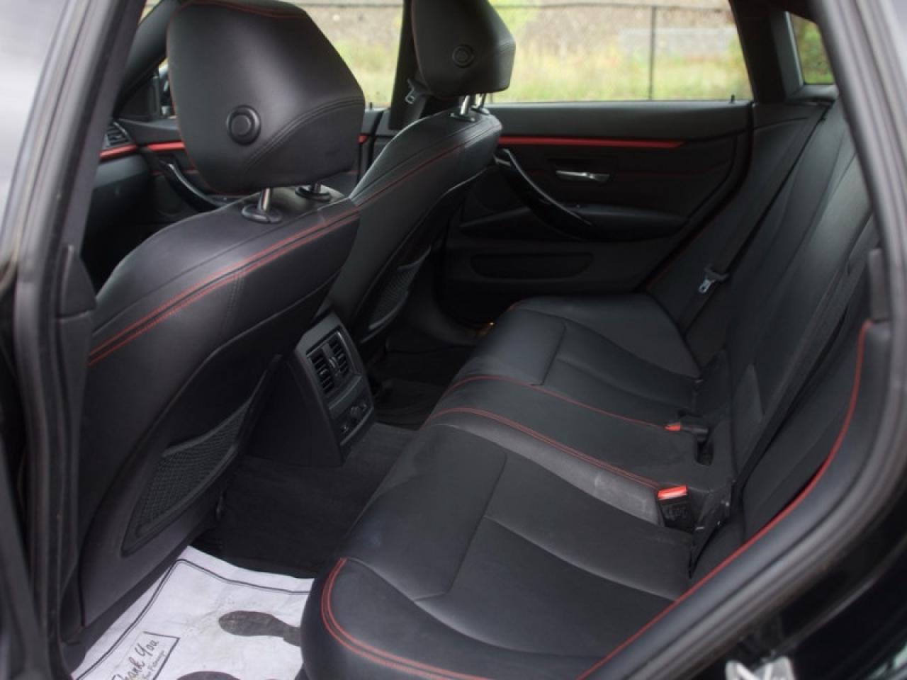 2016 BMW 4 Series 428i xDrive Gran Coupe  **PREMIUM PKG ESSENTIAL** Photo