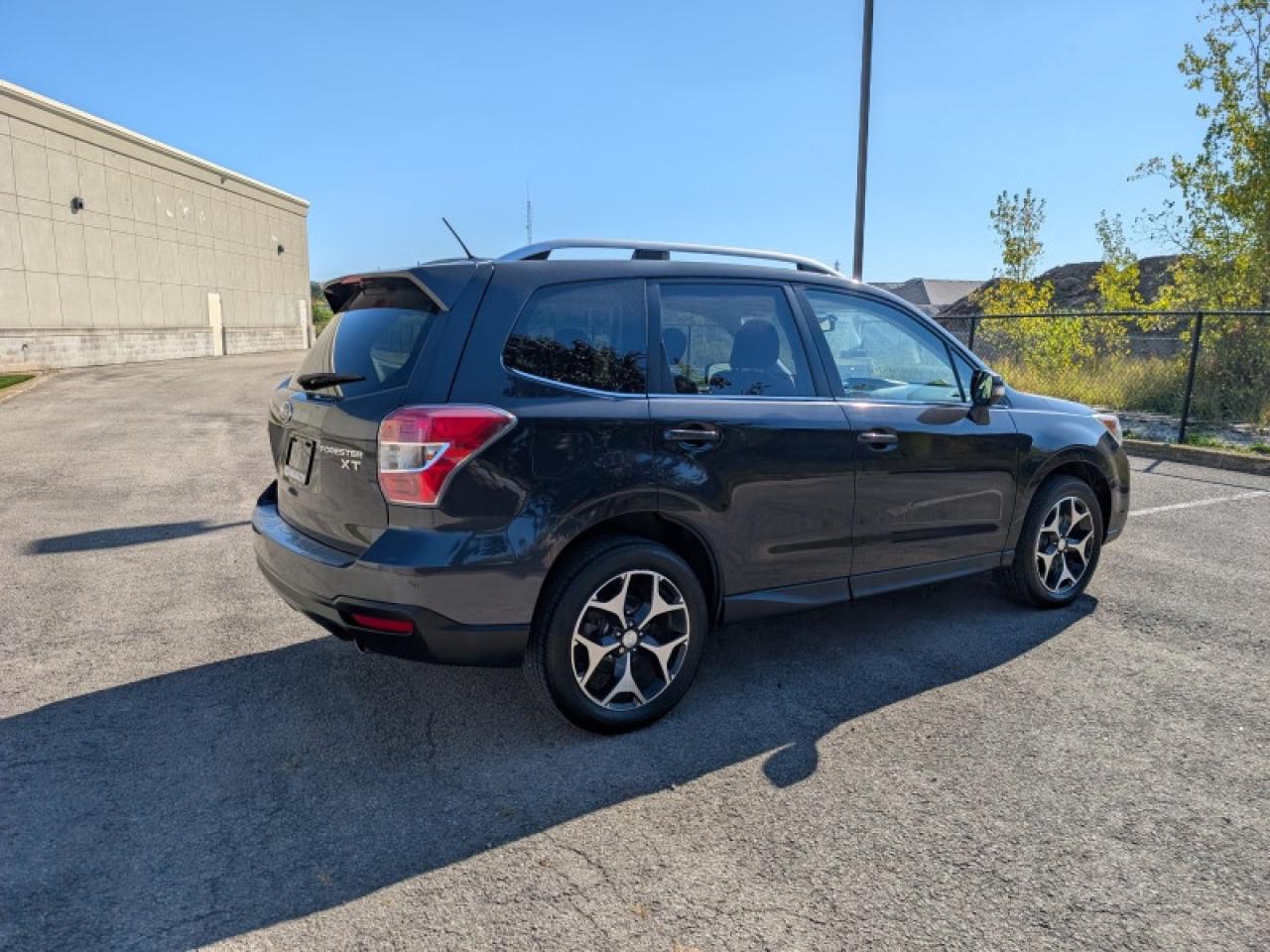 2014 Subaru Forester 2.0XT Touring  **LEATHER - SUNROOF** Photo