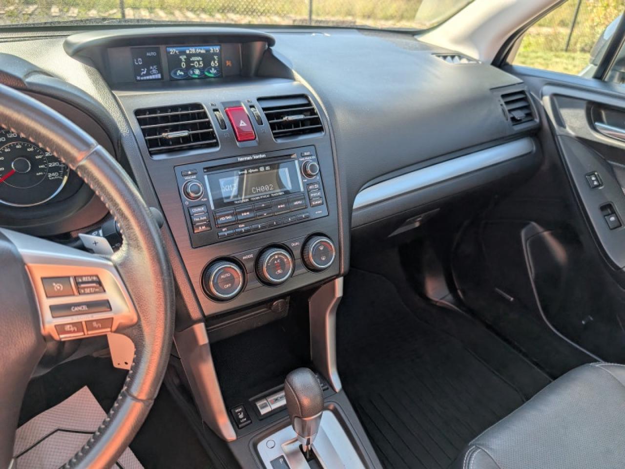 2014 Subaru Forester 2.0XT Touring  **LEATHER - SUNROOF** Photo