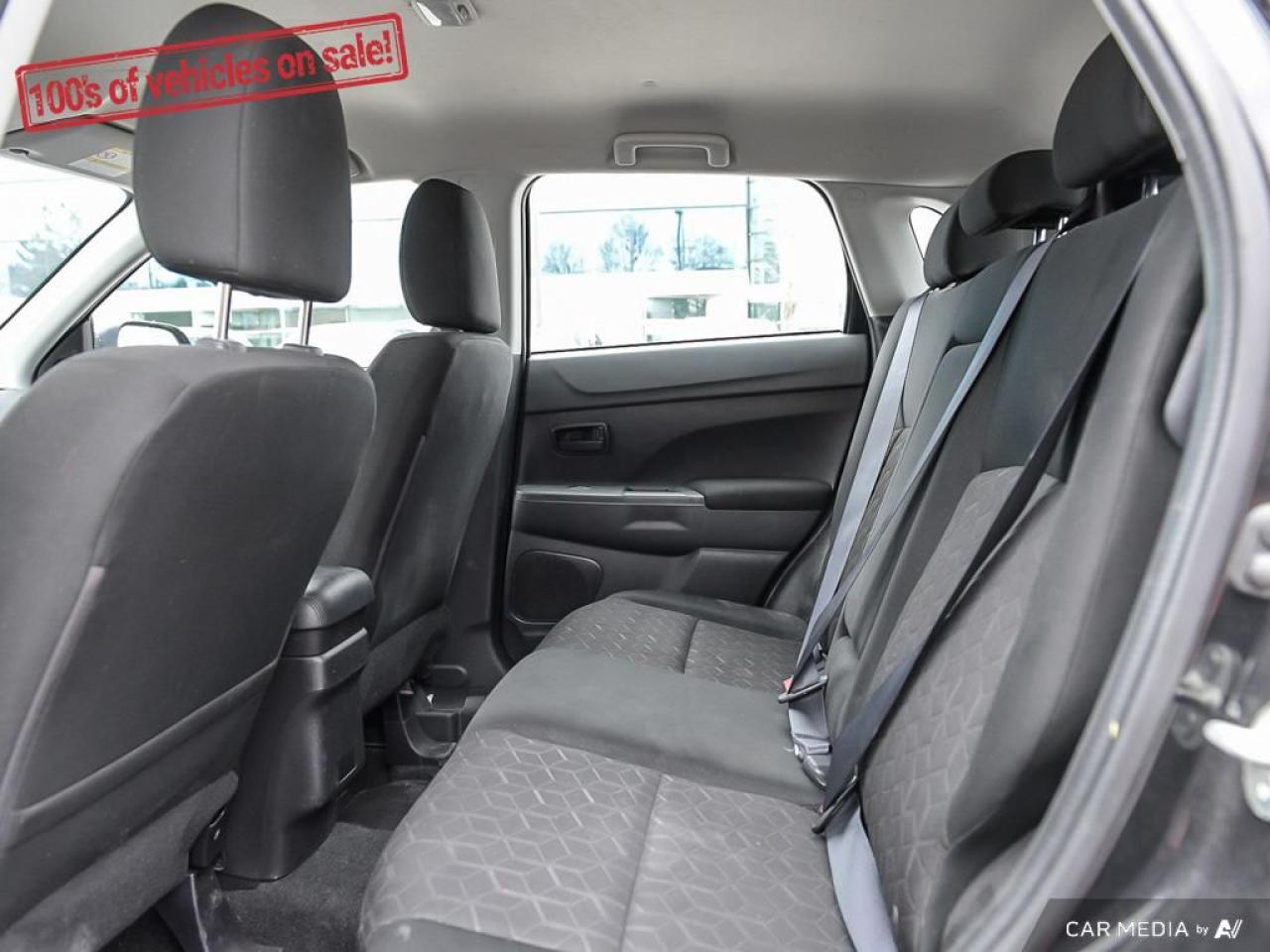 2022 Mitsubishi RVR ES