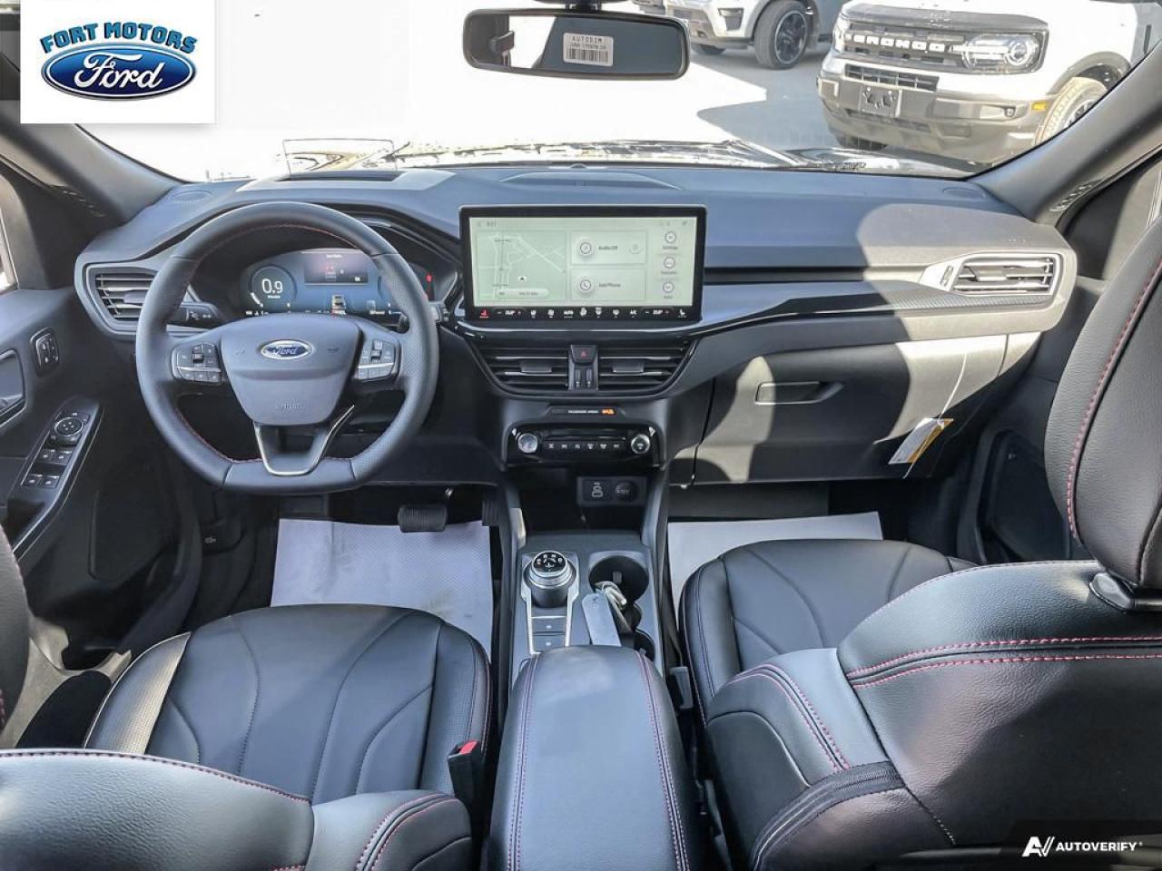 2025 Ford Escape ST-Line Elite Photo5