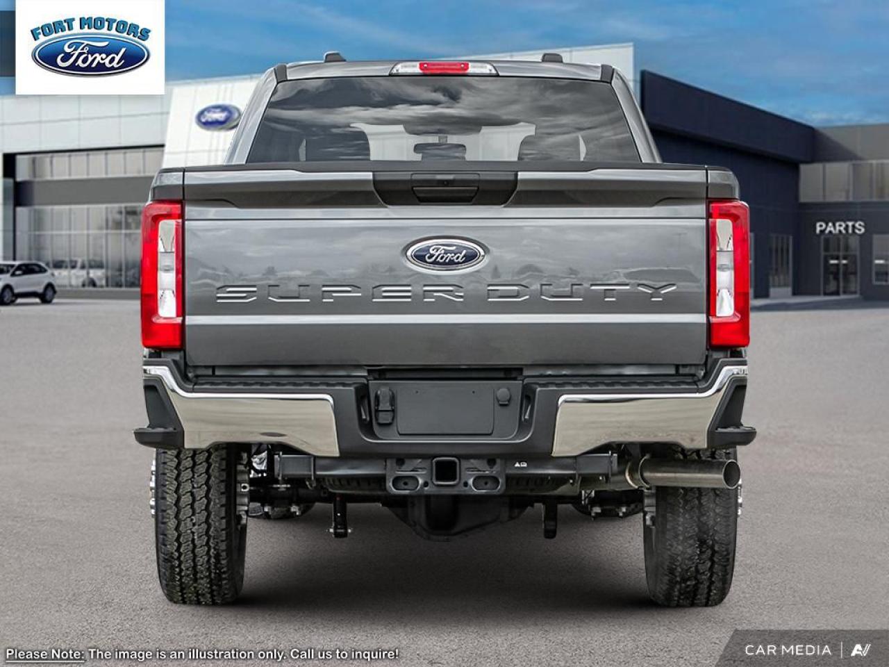 2025 Ford SUPERDUTY F-350® XLT Photo4