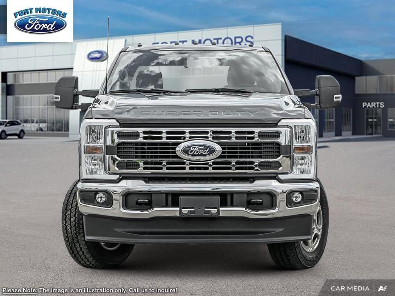 2025 Ford SUPERDUTY F-350® XLT Photo1