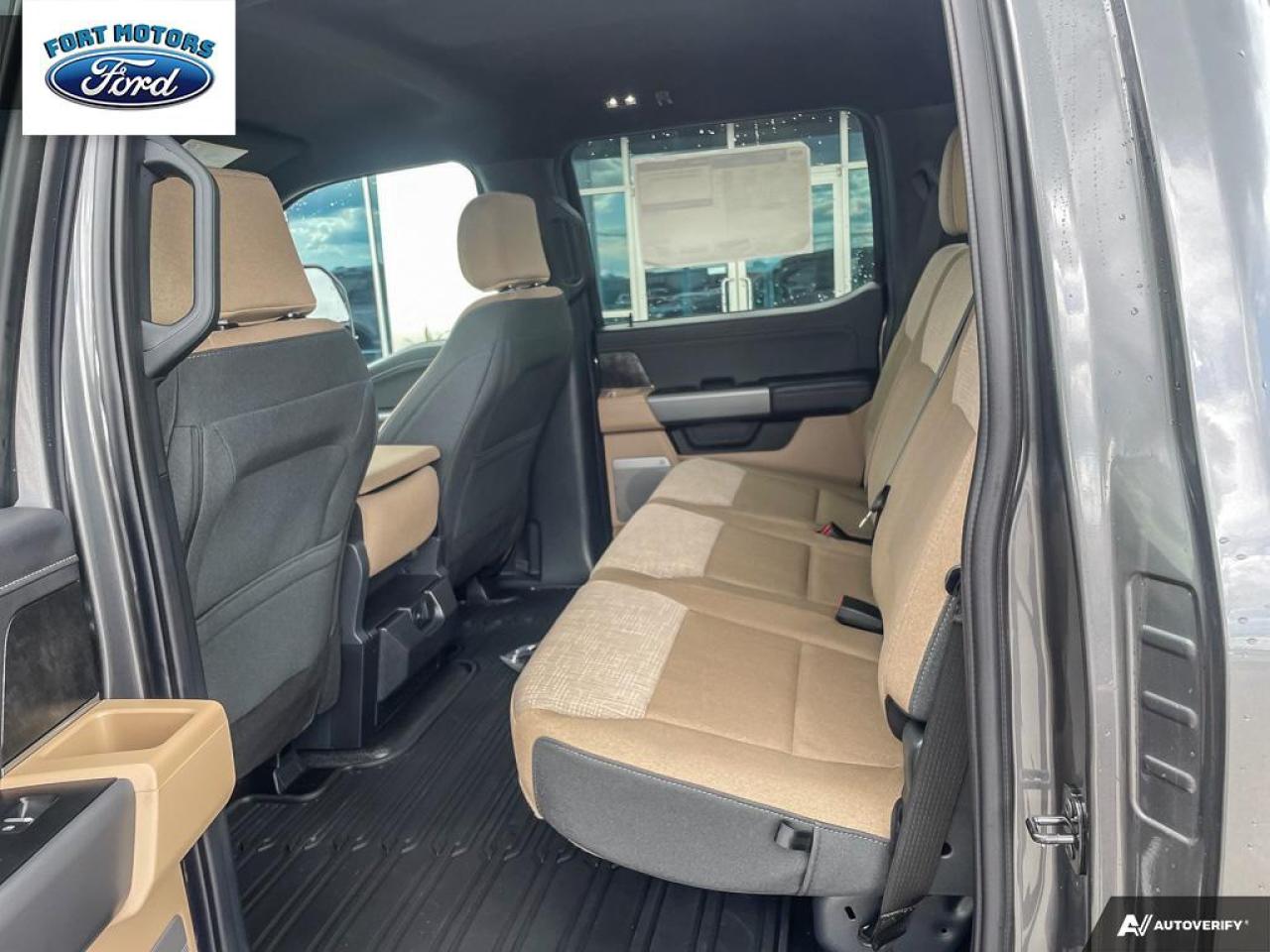 2025 Ford SUPER DUTY F-350 SRW F-350® XLT Photo5