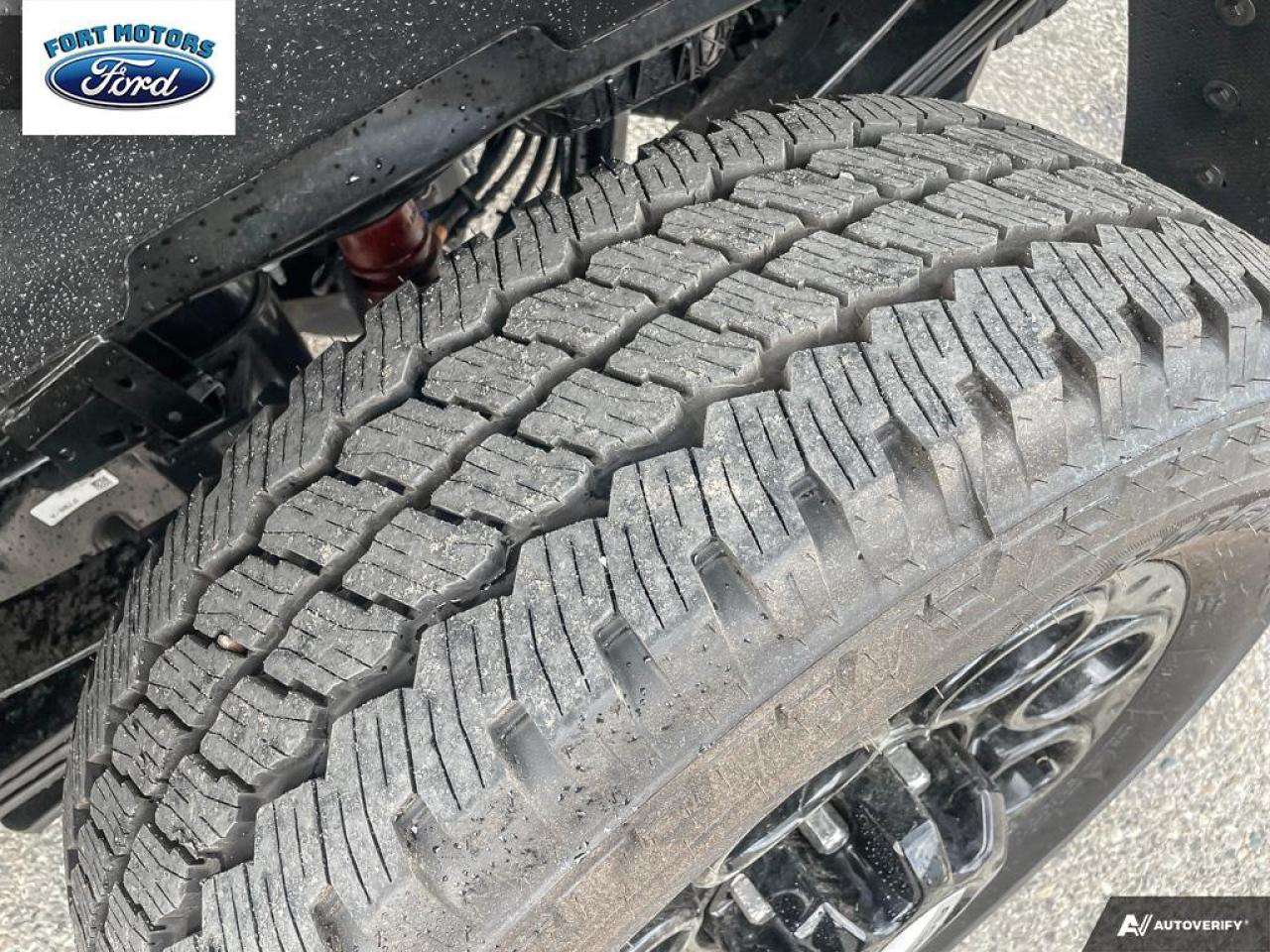 2025 Ford SUPER DUTY F-350 SRW F-350® XLT Photo5