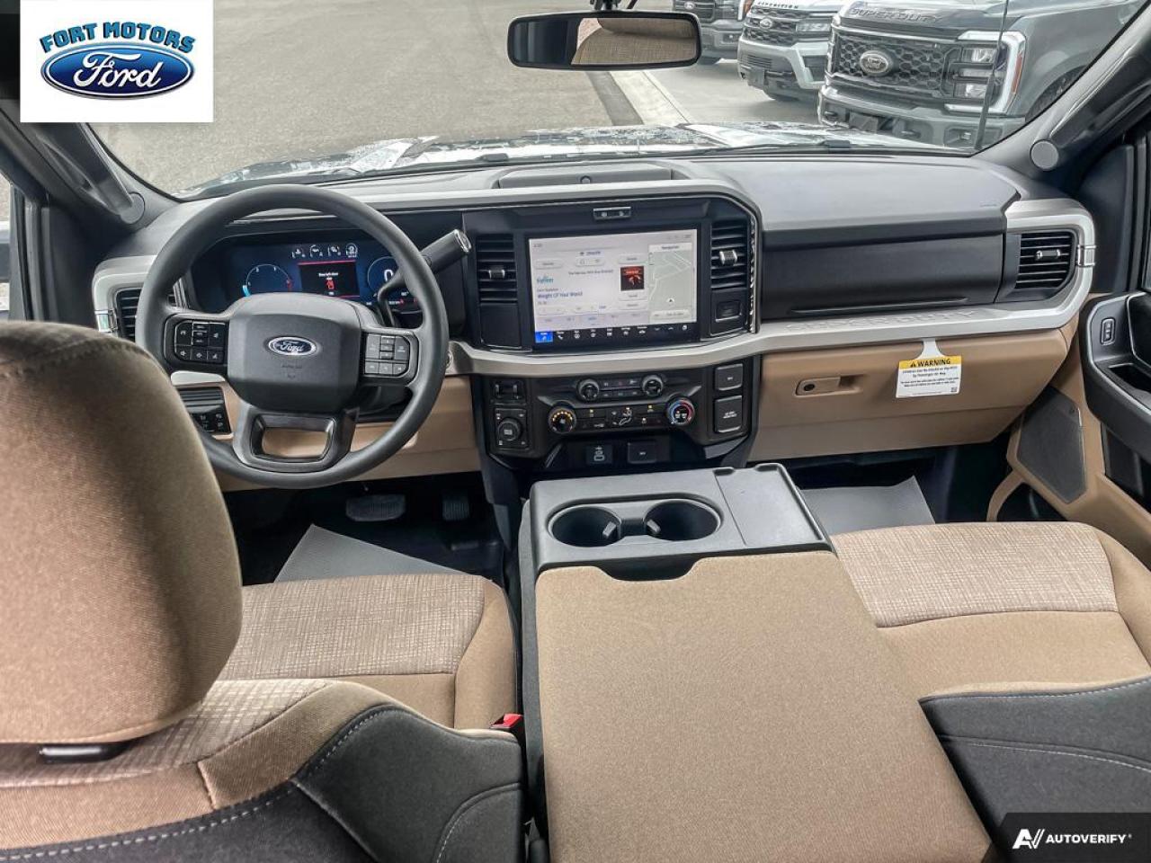 2025 Ford SUPER DUTY F-350 SRW F-350® XLT Photo5
