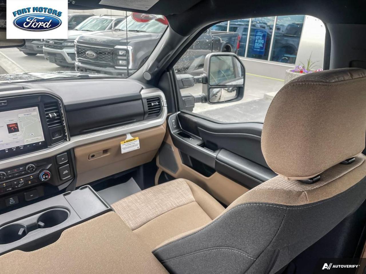 2025 Ford SUPER DUTY F-350 SRW F-350® XLT Photo5