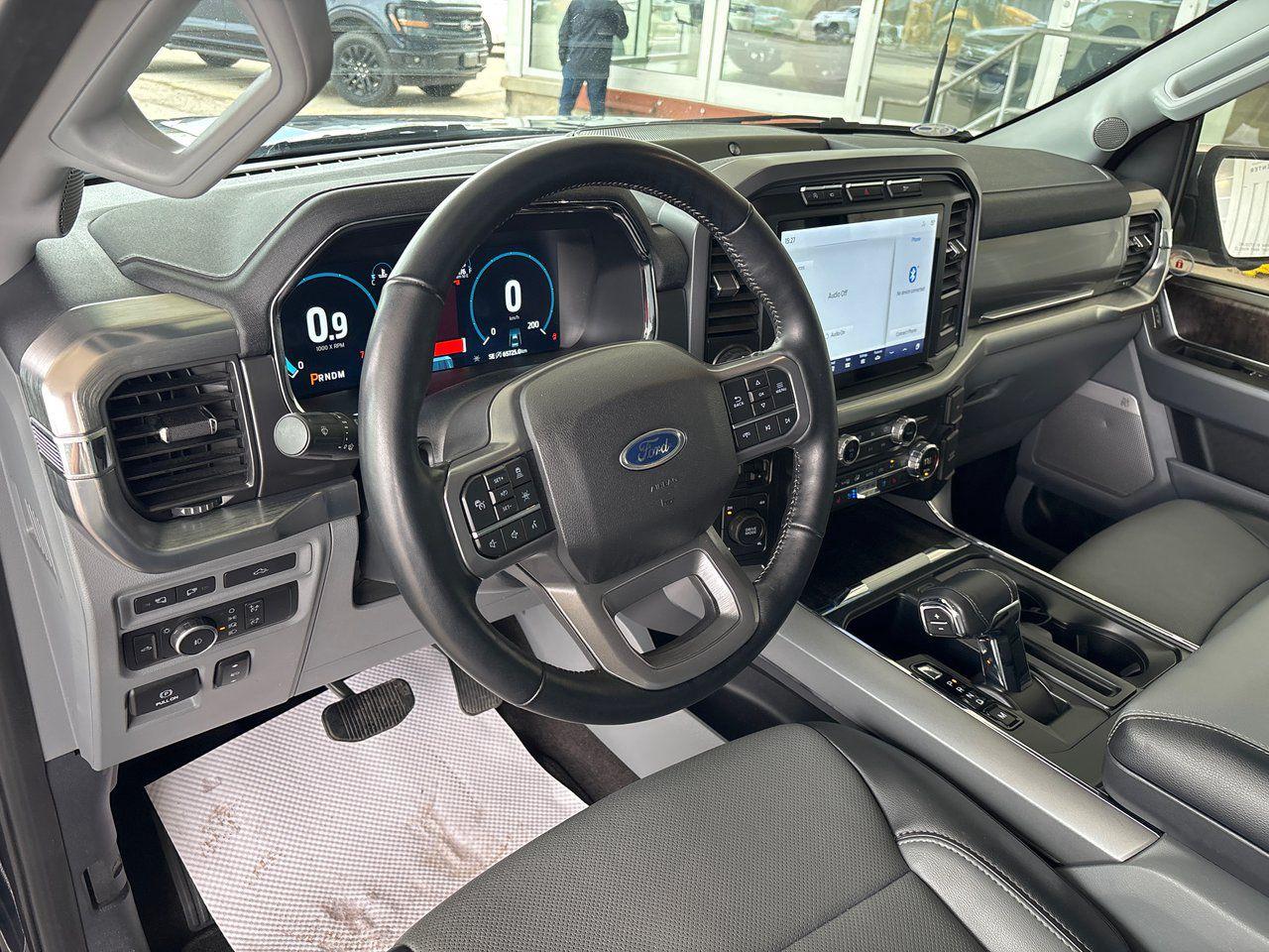 2021 Ford F-150 Lariat - Photo #9