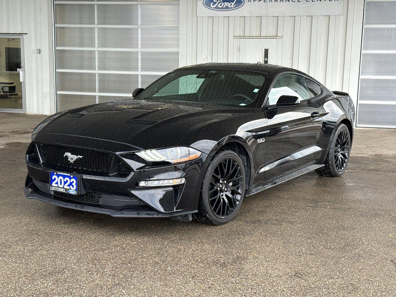 2023 Ford Mustang GT - Photo #3