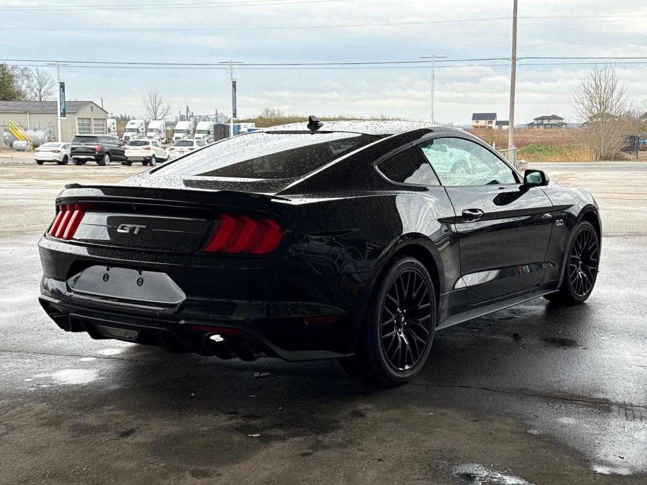 2023 Ford Mustang GT - Photo #7