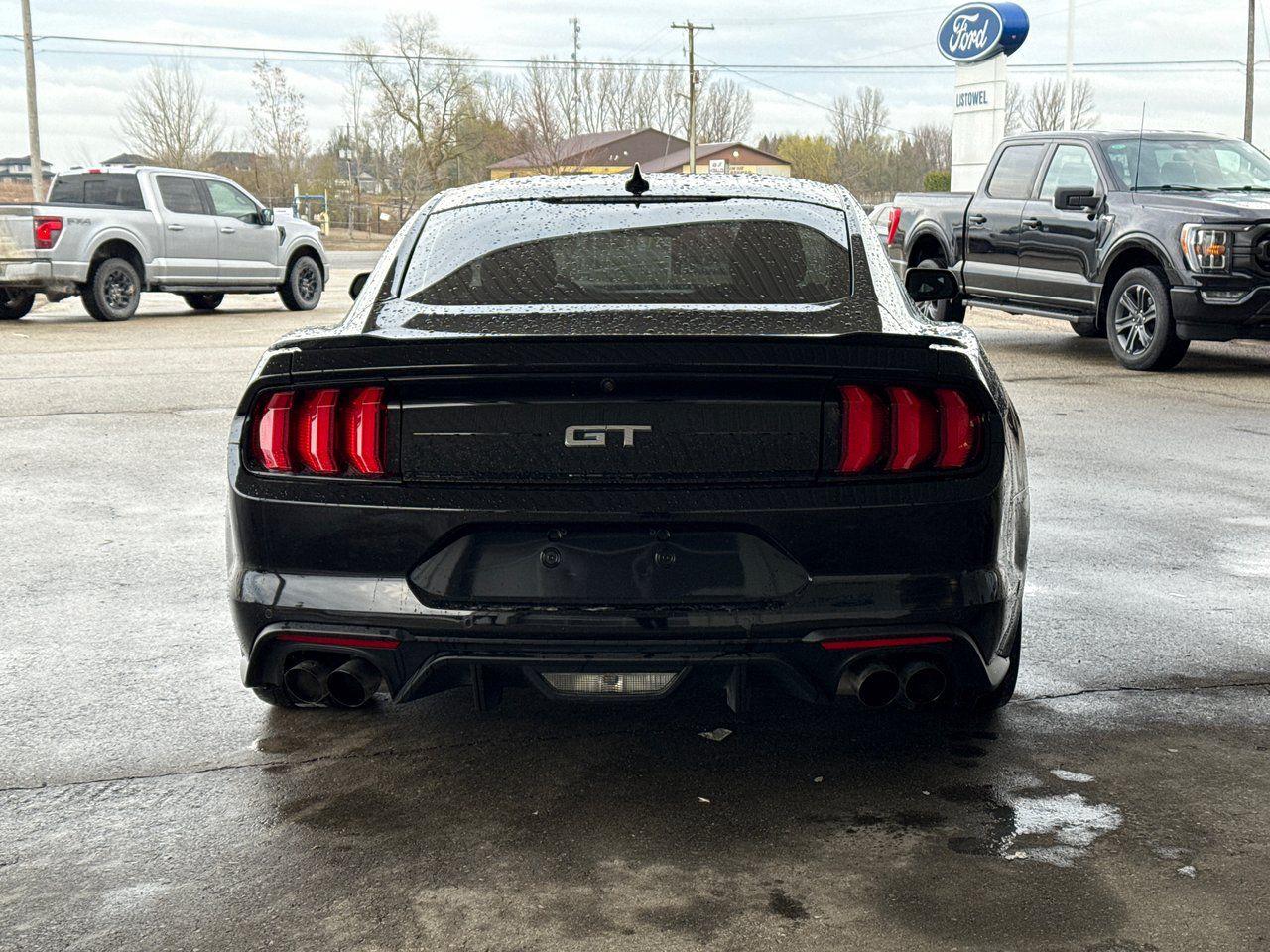 2023 Ford Mustang GT - Photo #6