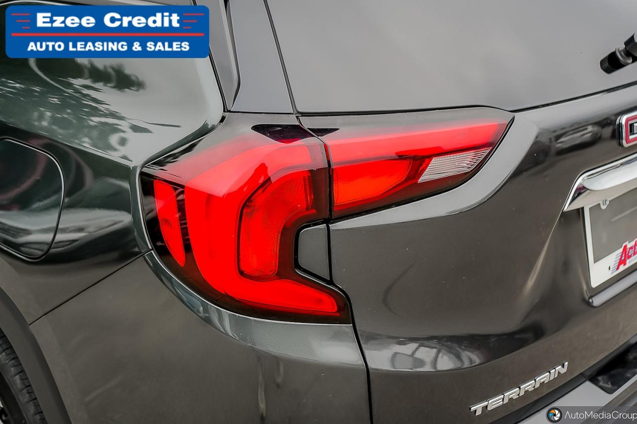 2020 GMC Terrain SLE Photo11