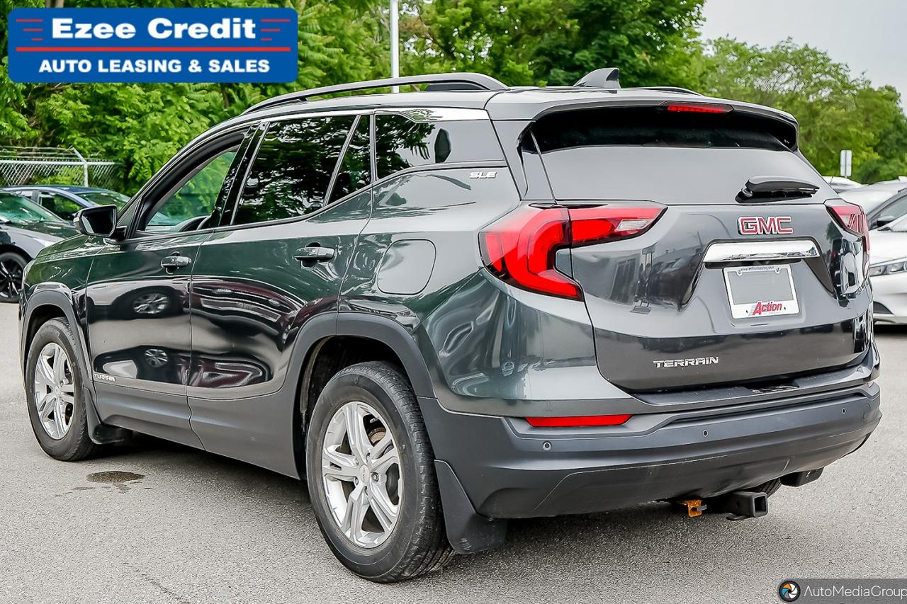2020 GMC Terrain SLE Photo2