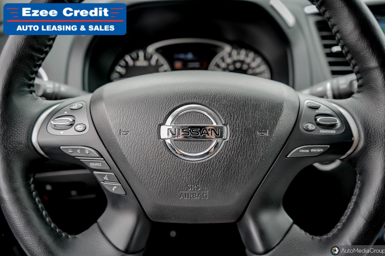 2020 Nissan Pathfinder SV Photo45
