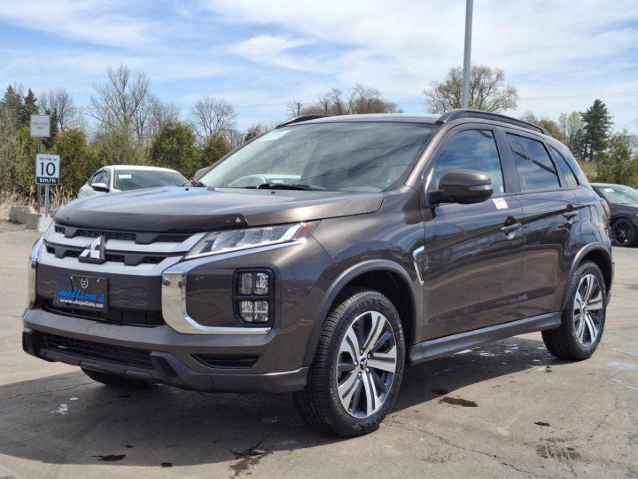 Used 2023 Mitsubishi RVR SEL AWC | Split Leather Suede | Heated Steering + Seats | Reverse Cam | Carplay | and More ! for sale in Guelph, ON