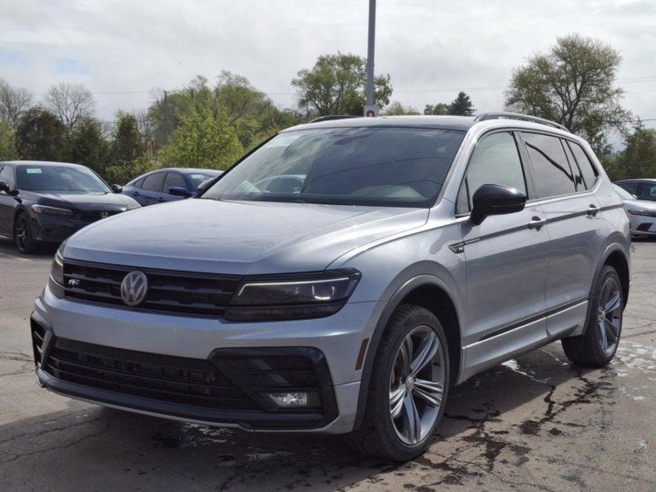 Used 2021 Volkswagen Tiguan Highline R-Line | Leather | Sunroof | Nav | Fender Audio | New Tires | New Brakes | for sale in Guelph, ON